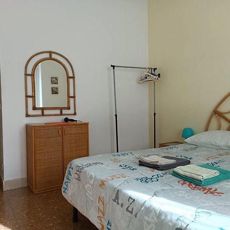 רומא Affittacamere , Rooms Near Trastevere Station מראה חיצוני תמונה