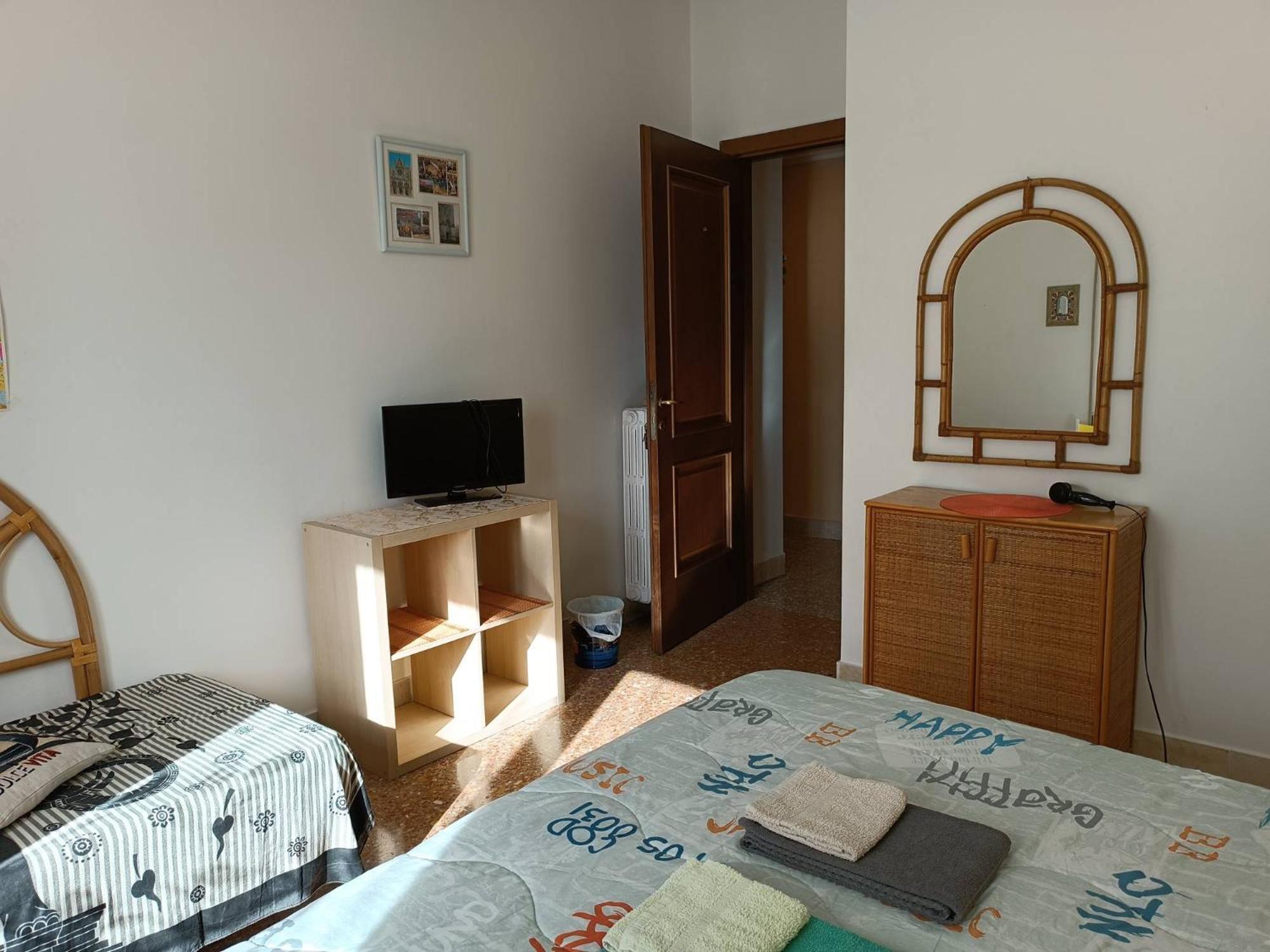 רומא Affittacamere , Rooms Near Trastevere Station מראה חיצוני תמונה